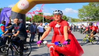 Pedallar Cumhuriyet için çevrildi