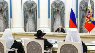 Rusya Devlet Başkanı Vladimir Putin: “Böl ve yönet prensibiyle hareket ediyorlar”