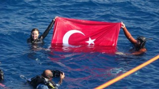 Şahika Ercümen, Antalyada Cumhuriyet için dalacak