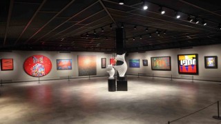 Sanatın duayenleri İstanbulun yeni sanat galerisinde buluştu