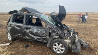 Şanlıurfada hafif ticari araç takla attı: 7 yaralı