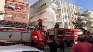 Şanlıurfada korkutan yangın: 3 kişi dumandan etkilendi