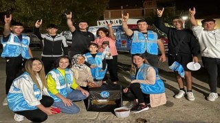 Sarıgöl Ülkü Ocakları sokak hayvanlarını unutmadı