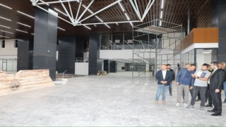 Şehirler arası otobüs terminalinde sona doğru