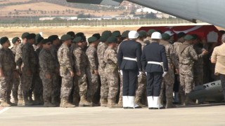 Şehit özel harekat polisinin naaşı memleketine uğurlandı