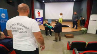 Sertifikalı ilk yardım eğitimleri devam ediyor