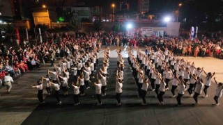 Seyhanda Cumhuriyet Bayramı coşkusu