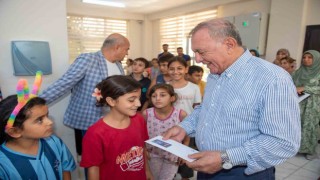 Seyhanlı ihtiyaç sahibi öğrencilere ‘Eğitim Destek Kartı