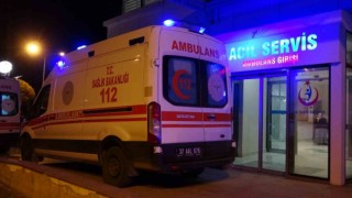 Seyir halindeki aracından düşen bebeğini ezdi