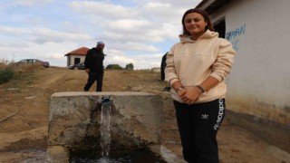 Şifalı olduğu düşünülen taş ve su il dışından bile ziyaretçi ağırlıyor