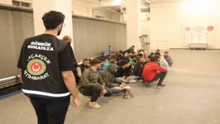 Sınırı geçmeye çalışan tırdan 60 kaçak göçmen çıktı