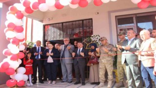 Şırnakta şehit asker adına yapılan okul doğum gününde açıldı