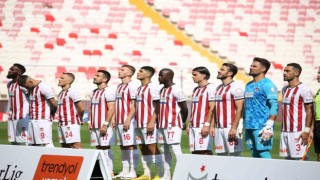 Sivassporda 3 futbolcu sarı kart sınırında