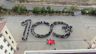 Siverekte öğrencilerden Cumhuriyetin 100. yılına özel koreografi