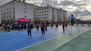 Sokak voleybol turnuvası başladı