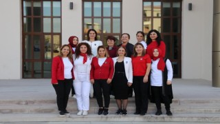 Tapu ve Kadastro çalışanı kadınlardan 100. yıl heyecanı