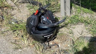 TEMde sürücü ve yolcu yola savruldu, motosiklet metrelerce sürüklendi