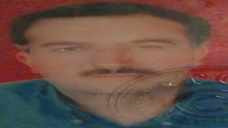 Tırın çekicisi ile duvar arasına sıkışan sürücü hayatını kaybetti