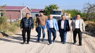 Topraktepenin yolları yenileniyor