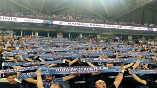 Trabzonspor, taraftarı Fenerbahçe maçında takımını tribünde desteklemek istiyor