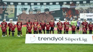 Trendyol Süper Lig: Beşiktaş: 0 - Gaziantep FK: 0 (Maç devam ediyor)
