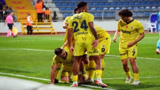 Trendyol Süper Lig: Kasımpaşa: 0 - Fenerbahçe: 2 (İlk yarı)