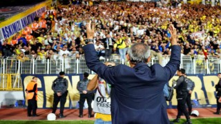 Trendyol Süper Lig: Kasımpaşa: 0 - Fenerbahçe: 2 (Maç sonucu)