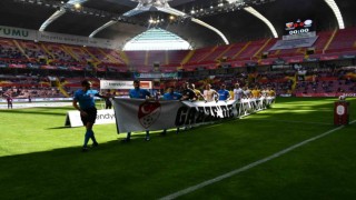 Trendyol Süper Lig: Kayserispor: 0 - Çaykur Rizespor: 0 (Maç devam ediyor)