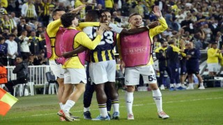 UEFA Avrupa Konferans Ligi: Fenerbahçe: 1 - Ludogorets Razgrad: 0 (İlk yarı)