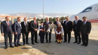 Ulaştırma ve Altyapı Bakanı Uraloğlu, Erzincanda