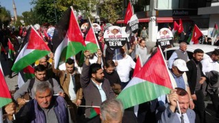 Uşakta Filistine destek yürüyüşü