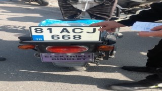 Uyanık sürücüyü polisin dikkati yakalattı