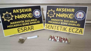 Uyuşturucu taciri yolcu otobüsünde yakalandı