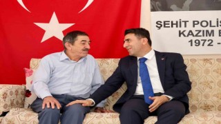 Vali Aygöl şehit ailesinin acısını paylaştı