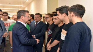 Vali Ünlü, KYKda öğrencilerle buluştu