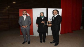 Vanda Geçmişten Günümüze Ailemiz konulu konferans