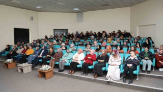 Vanlı kadınlar Filistin için dua etti