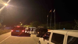 Vanspor tesisleri önünde silahla ateş eden 3 kişi gözaltına alındı