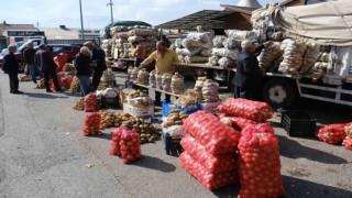 Vatandaşların kışlık patates ve soğan stoku başladı