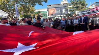 Yalovada İsrailin Filistinlilere saldırıları protesto edildi