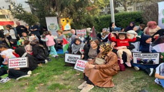 Yalovada kadınlar Filistin için oturma eylemi yaptı