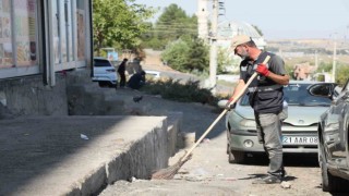 Yenişehir ilçesinde temizlik çalışmaları devam ediyor