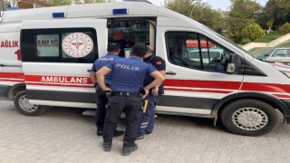 Yerde hareketsiz yatan şahıs hastaneye kaldırıldı