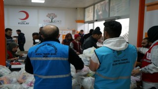 Yeşilyurt Belediyesi ‘Emanet Çarşısı ile gönüllere dokunuyor
