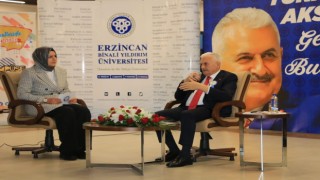 Yıldırım, üniversite öğrencileriyle söyleşide bulundu