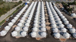 Kırgız çadırları yağmurda sınavı geçti