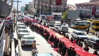 Yunakta Cumhuriyetin 100. yılı coşkuyla kutlandı
