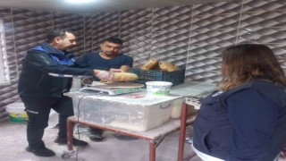 Zabıta ekiplerinden ev ekmeği üreticilerine yönelik denetim