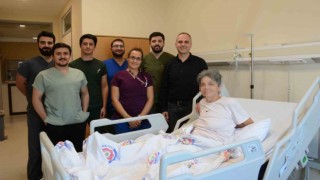 10 saatlik operasyonla sağlığına kavuştu