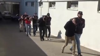 Adanada torbacı operasyonunda yakalanan 10 kişi tutuklandı